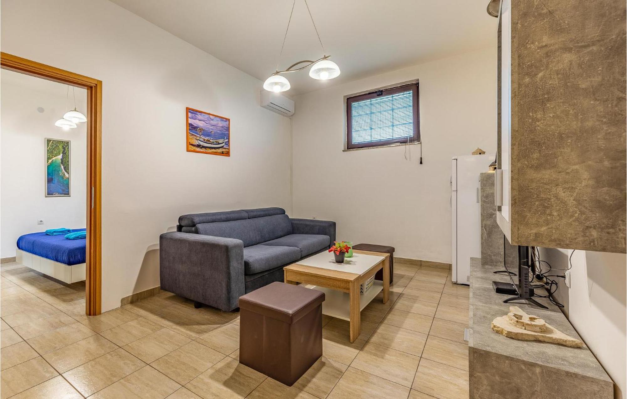 Amazing Apartment In Pula With Kitchen 외부 사진
