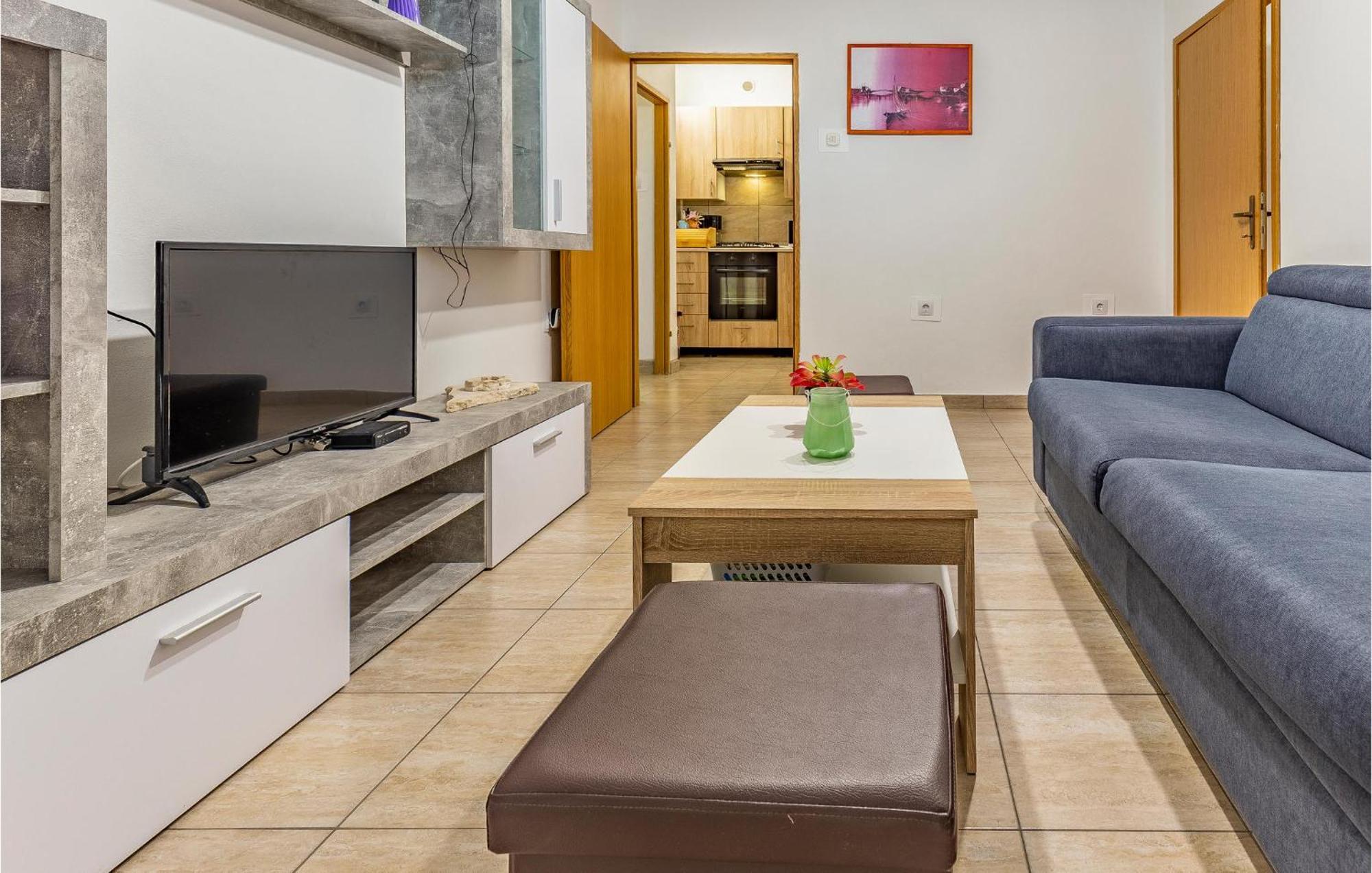 Amazing Apartment In Pula With Kitchen 외부 사진